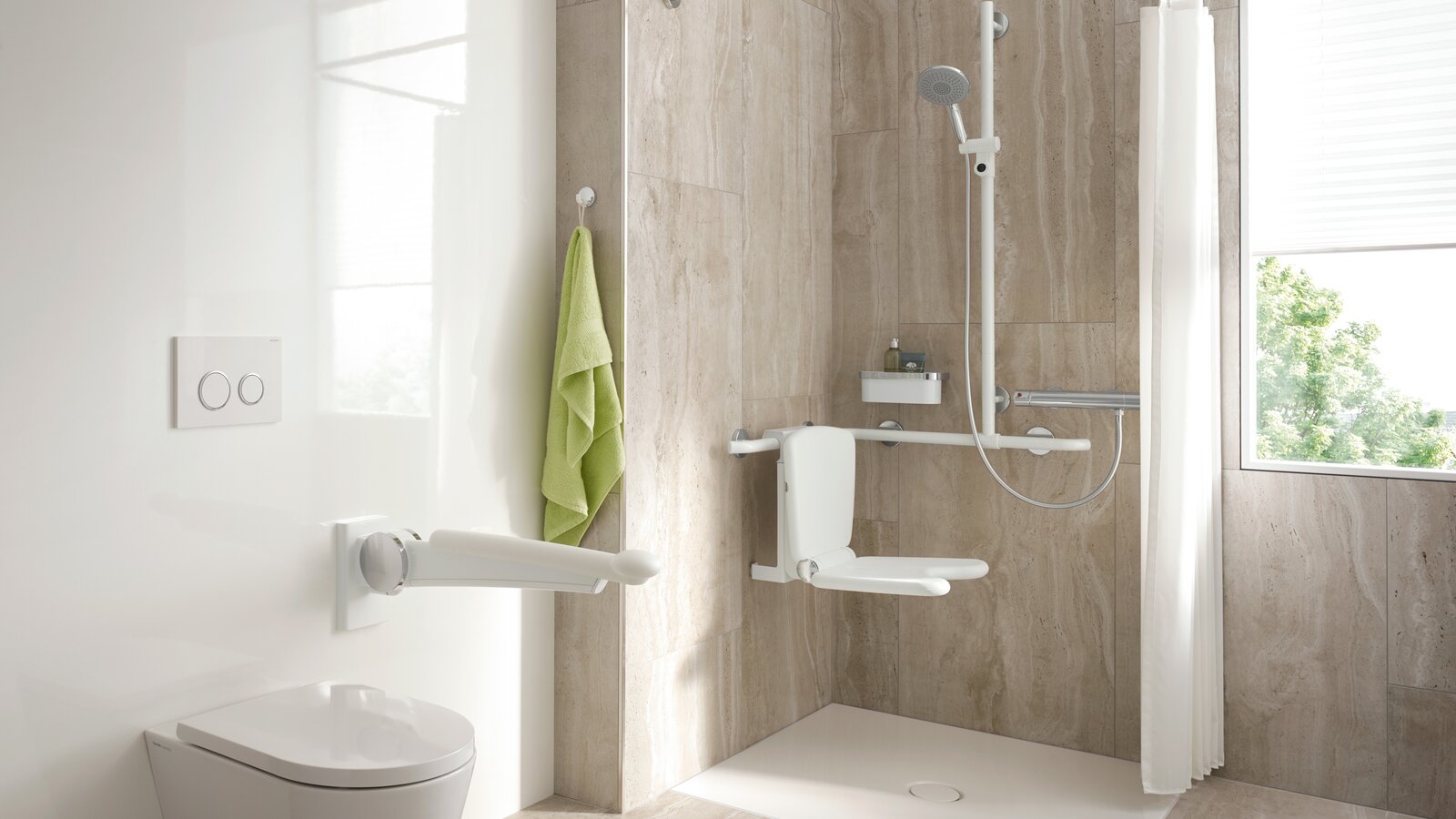 Barrier-free bathroom HEWI Lifesystem White Barrier-free bathroom with shower area and WC Series 802