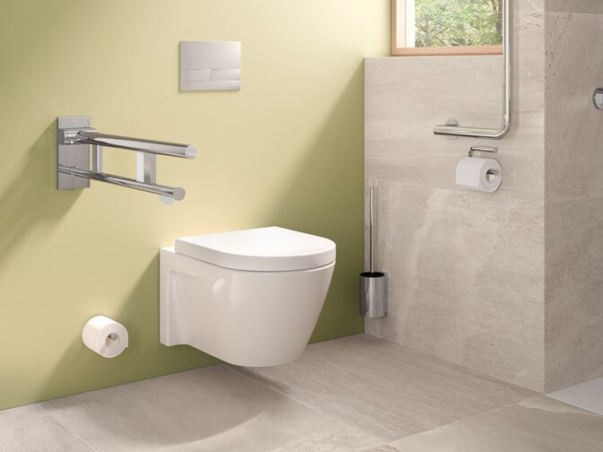 HEWI barrier-free bathroom Public barrier-free bathroom in System 900