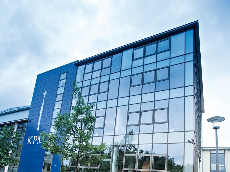 Royal Porcelain Manufactory in Berlin Royal Porcelain Manufactory in Berlin from the outside